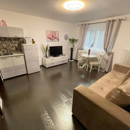 Apartment Mihaela Mamaia